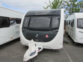 2022 Swift Challenger X 860