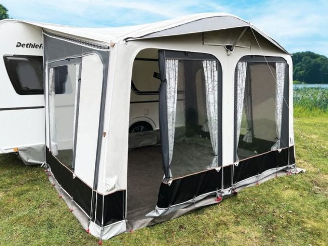 Ventura Dove 350 Air Awning (2024) Ex-Display Model